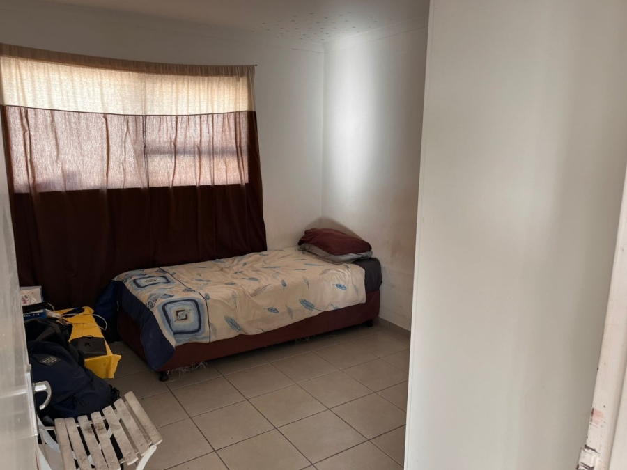 2 Bedroom Property for Sale in Bishop Lavis Western Cape